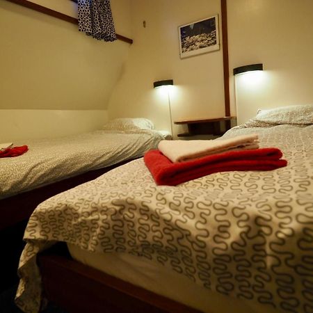 Hotelboot Sarah Amsterdam Buitenkant foto