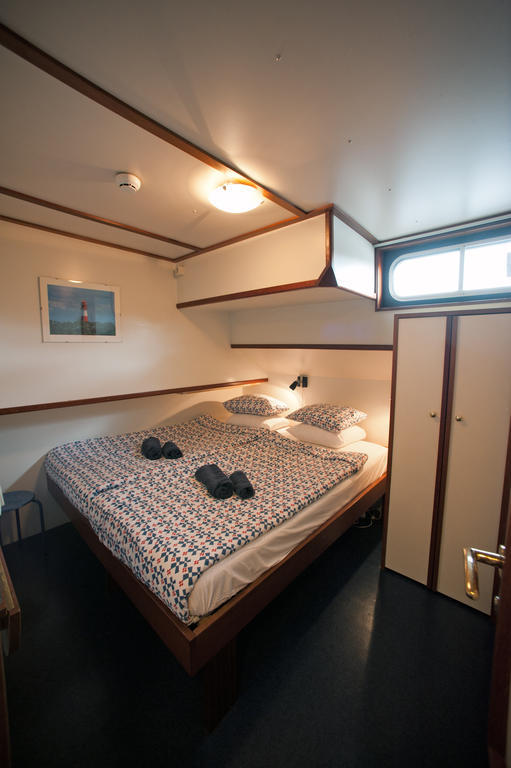 Hotelboot Sarah Amsterdam Kamer foto