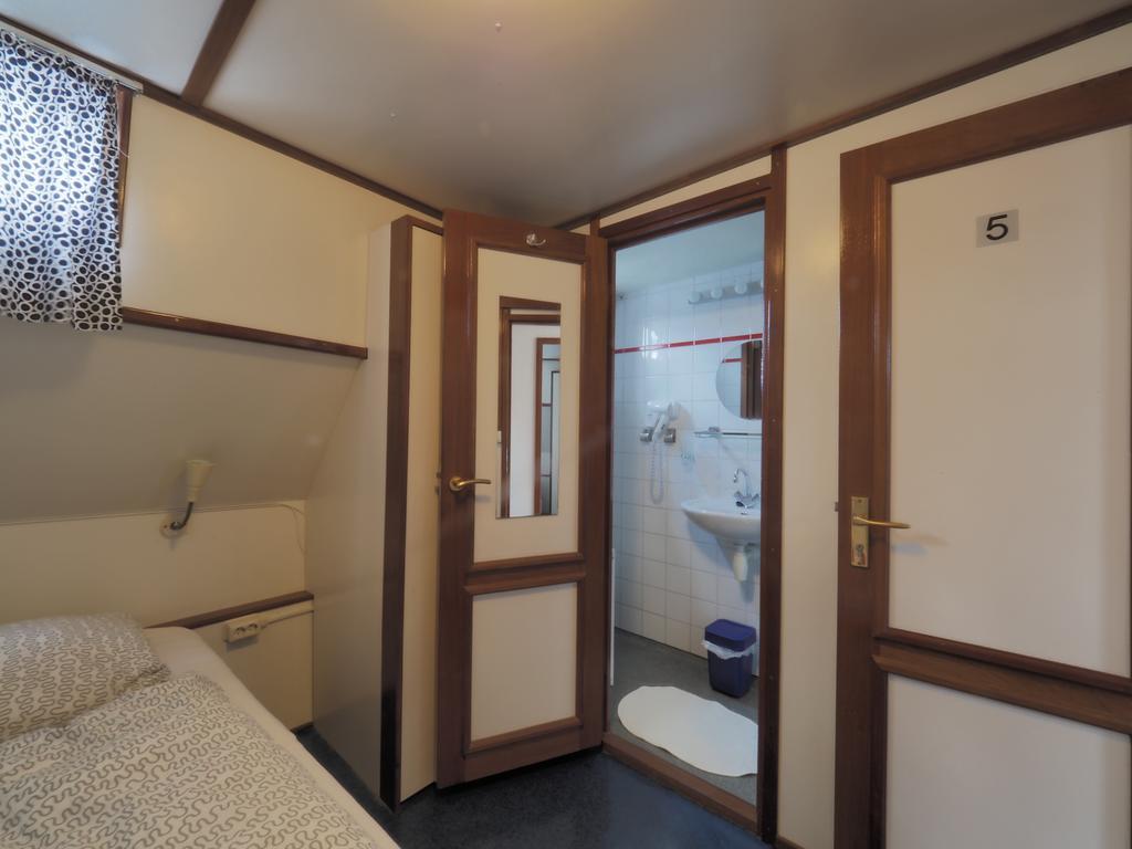 Hotelboot Sarah Amsterdam Buitenkant foto