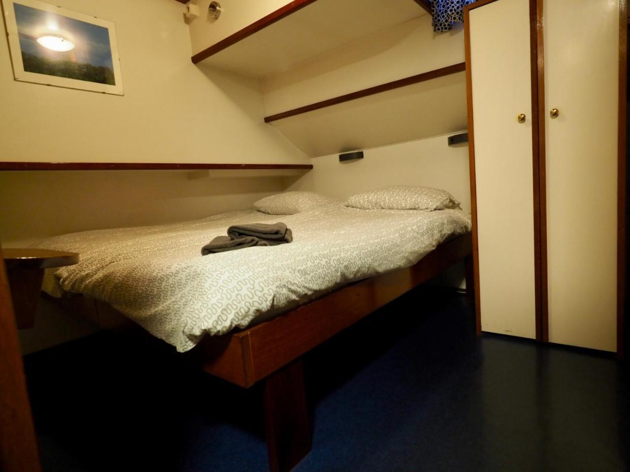 Hotelboot Sarah Amsterdam Buitenkant foto