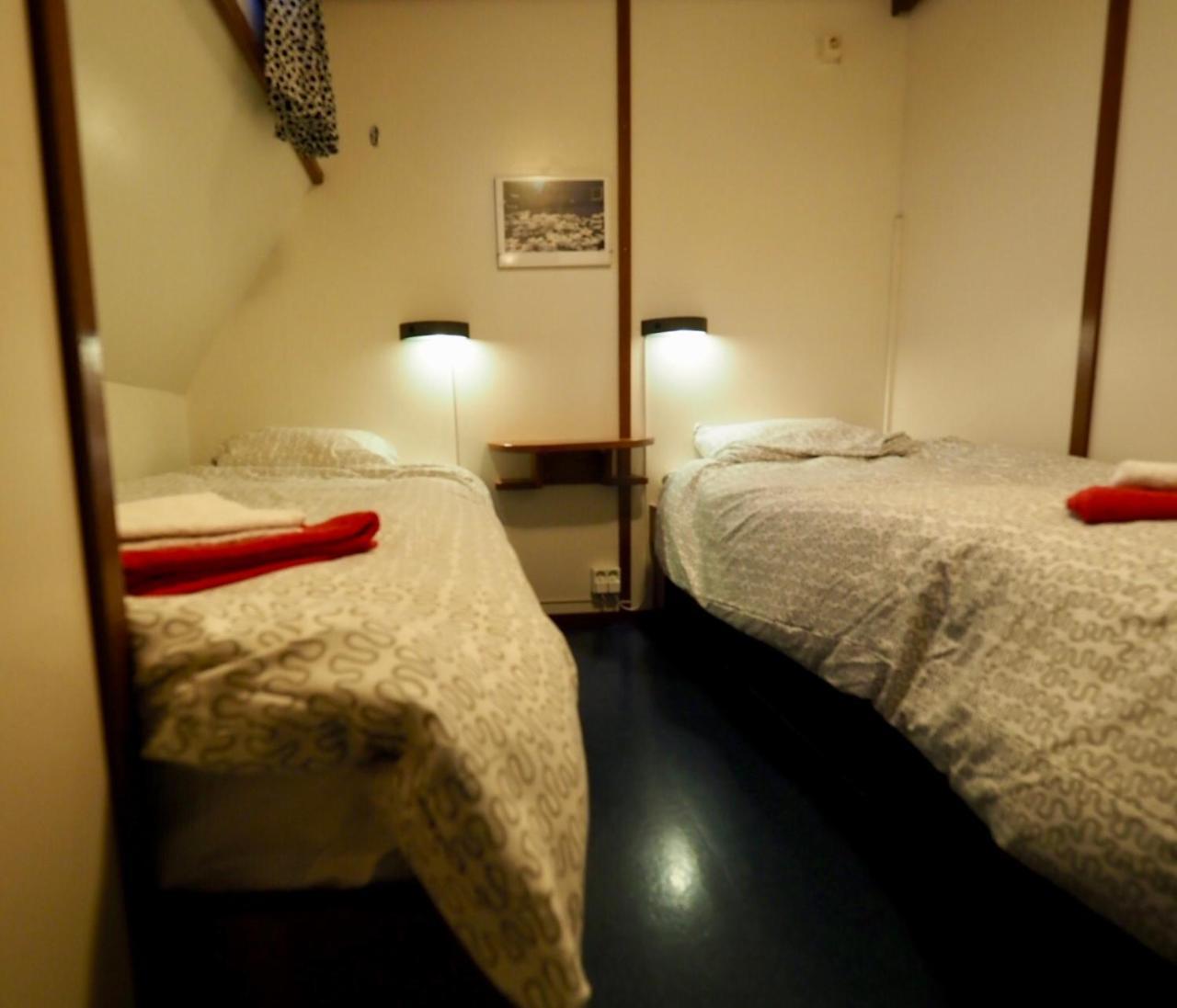 Hotelboot Sarah Amsterdam Buitenkant foto